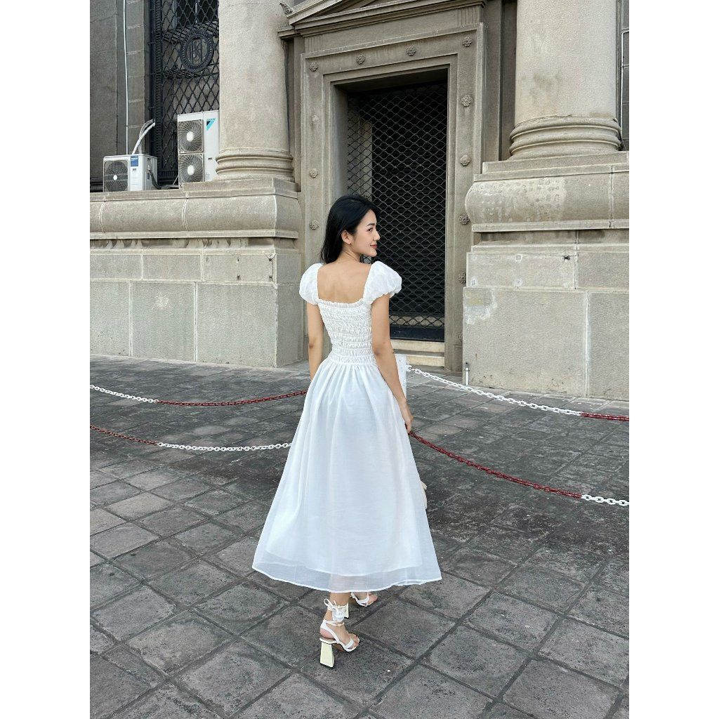 Đầm Maxi Cổ Vuông Tay Bồng Bo Chun Ôm Dáng Ngực - THERI DRESS - GOÛT DE JUN