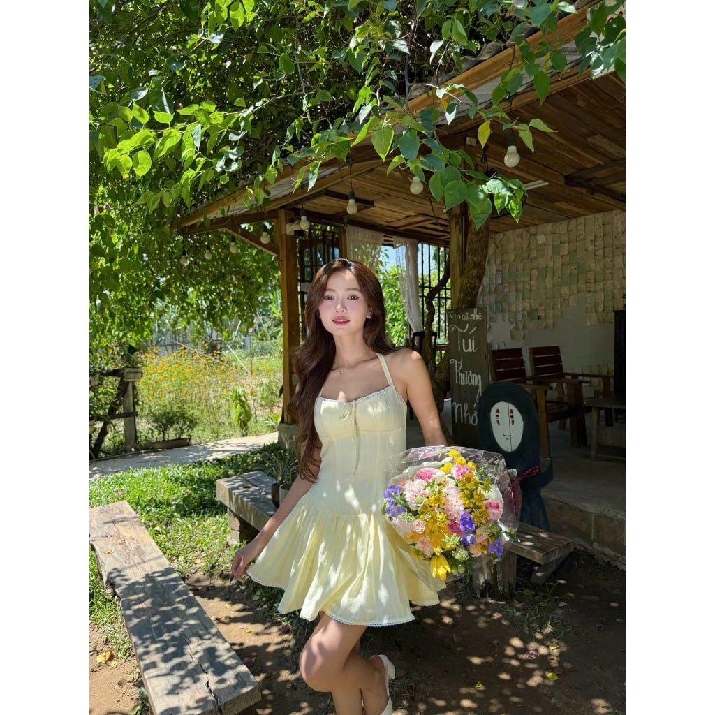 Đầm Nữ Mùa Hè Cổ Yếm Thắt Nơ Phối Ren Form Ngắn Dễ Thương - ROVIA DRESS - GOÛT DE JUN