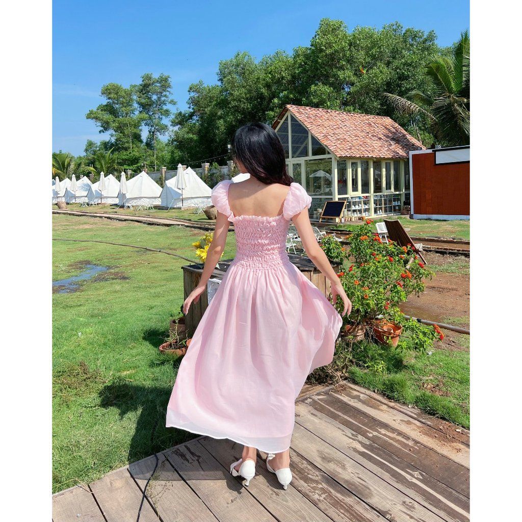 Đầm Maxi Cổ Vuông Tay Bồng Bo Chun Ôm Dáng Ngực - THERI DRESS - GOÛT DE JUN