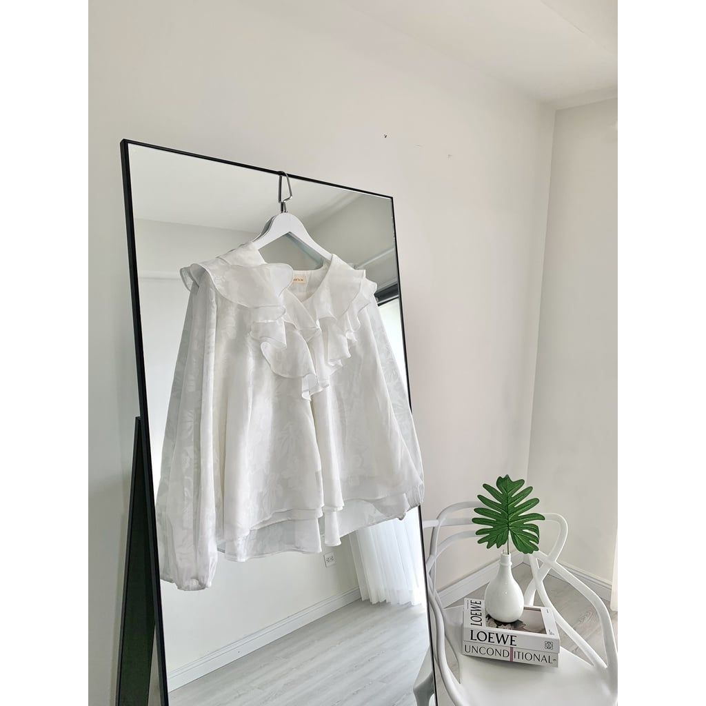GOÛT DE JUN - Áo cổ bèo họa tiết hoa - Bito Top