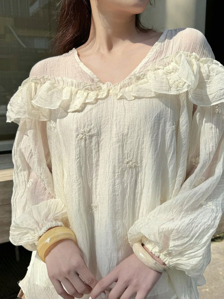Áo Kiểu Nữ Babydoll SWETI Cổ V Bèo Tay Bồng Nữ Tính Dịu Dàng GOÛT DE JUN