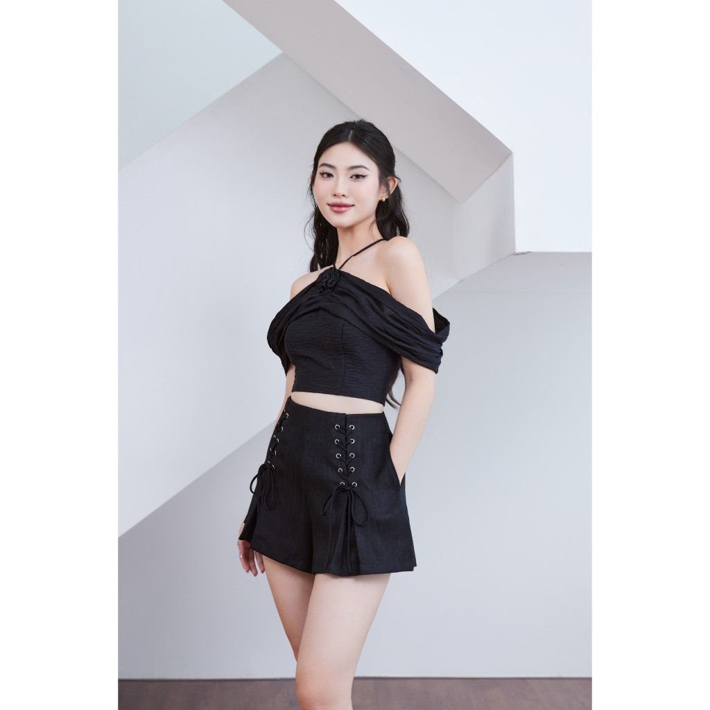 Áo Nữ Thiết Kế Cổ Yếm Trễ Vai Tôn Dáng  - ORLI TOP - GOÛT DE JUN