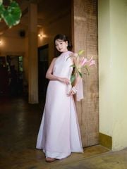 Áo Dài Nữ THANH ANH Cổ Yếm Hở Lưng Vải Voan Tơ Cách Điệu Nữ Tính (Không Kèm Quần) GOUT DE JUN