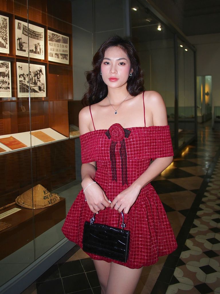 Đầm Nữ Mini Trễ Vai Form Bí Chất Liệu Tweed Sang Trọng - LIURI DRESS - GOÛT DE JUN
