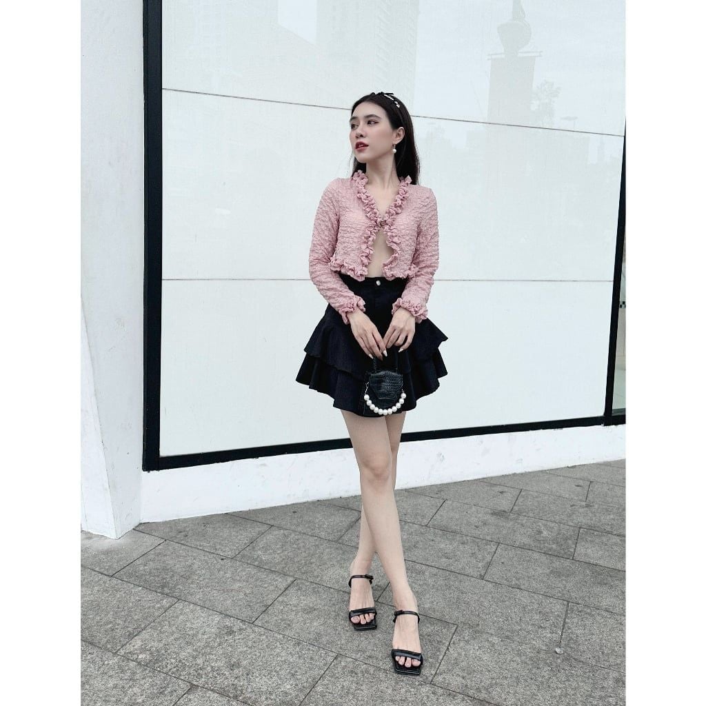 Áo croptop nữ tay dài phối bèo - URi TOP - GOÛT DE JUN