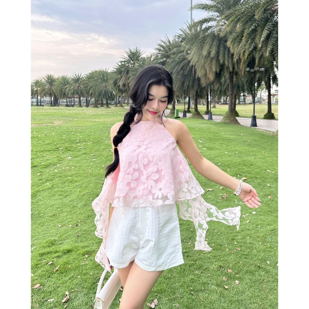 Áo Nữ Thiết Kế Cổ Yếm Phối Tua Rua Bánh Bèo (Tặng Charm Hoa Rời) - LUNI TOP - GOÛT DE JUN