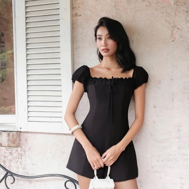 GOUT DE JUN Jumpsuit Cổ Vuông Tay Phồng Nhún Ngực ZAPAT JUMPS Bộ Liền Quần Tôn Vóc Dáng FGUA2606136