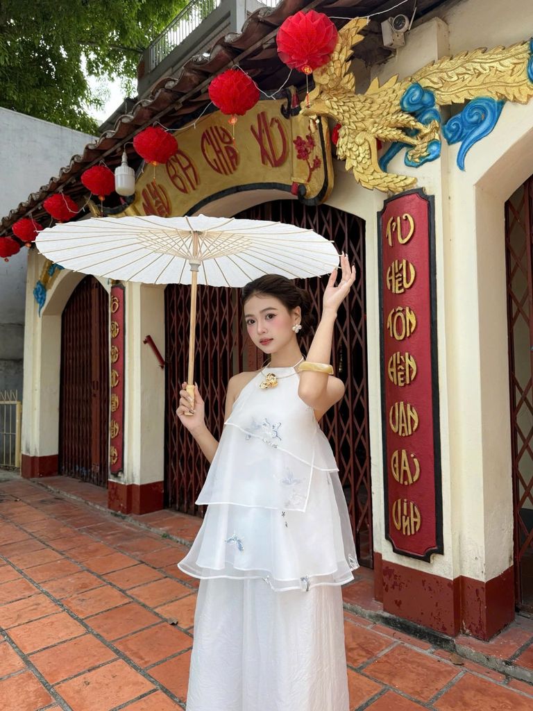 Áo Nữ BÍCH LẠC Cổ Yếm Phối Tầng Nữ Tính GOÛT DE JUN