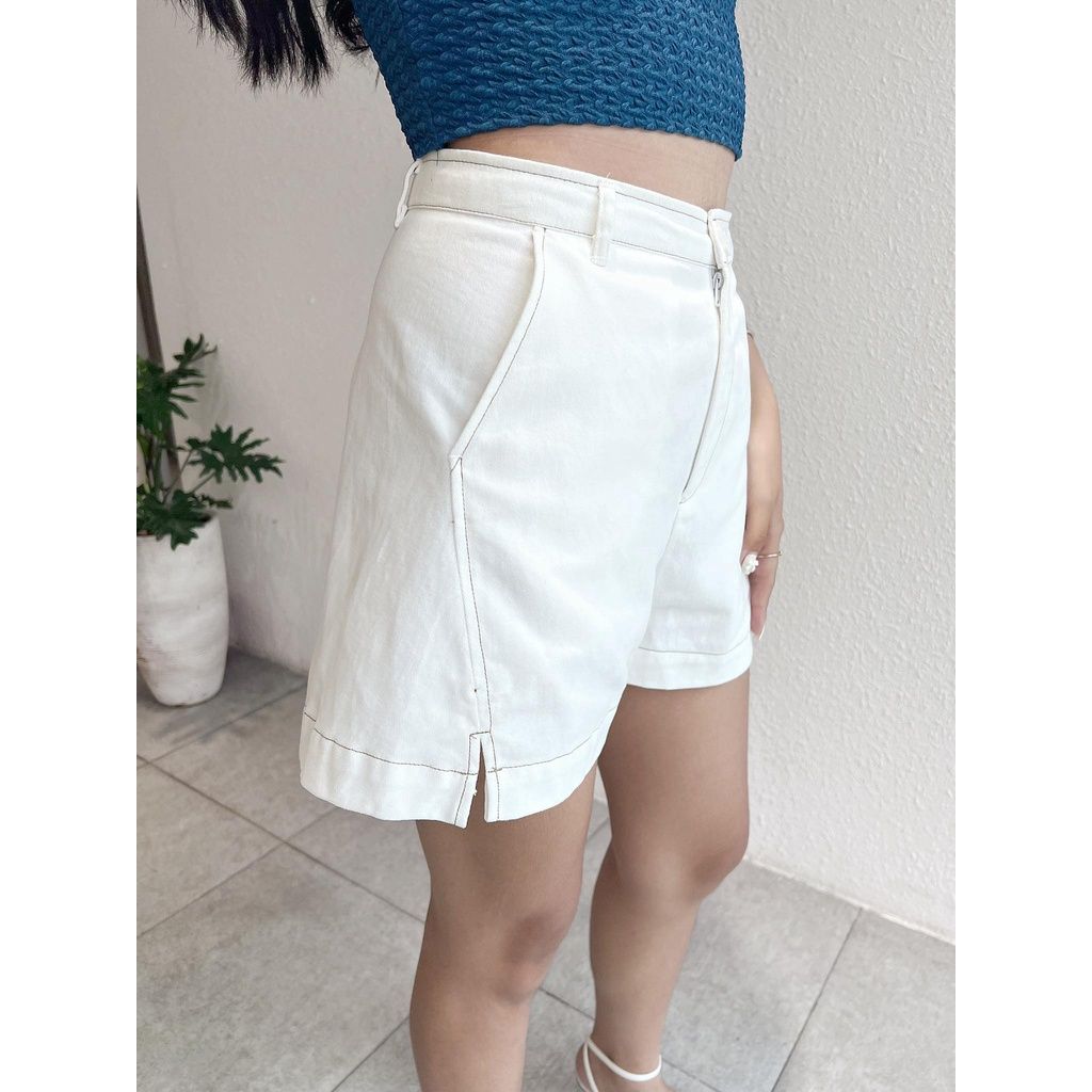 GOÛT DE JUN - Quần Short Trắng viền chỉ nổi - Dafin Shorts