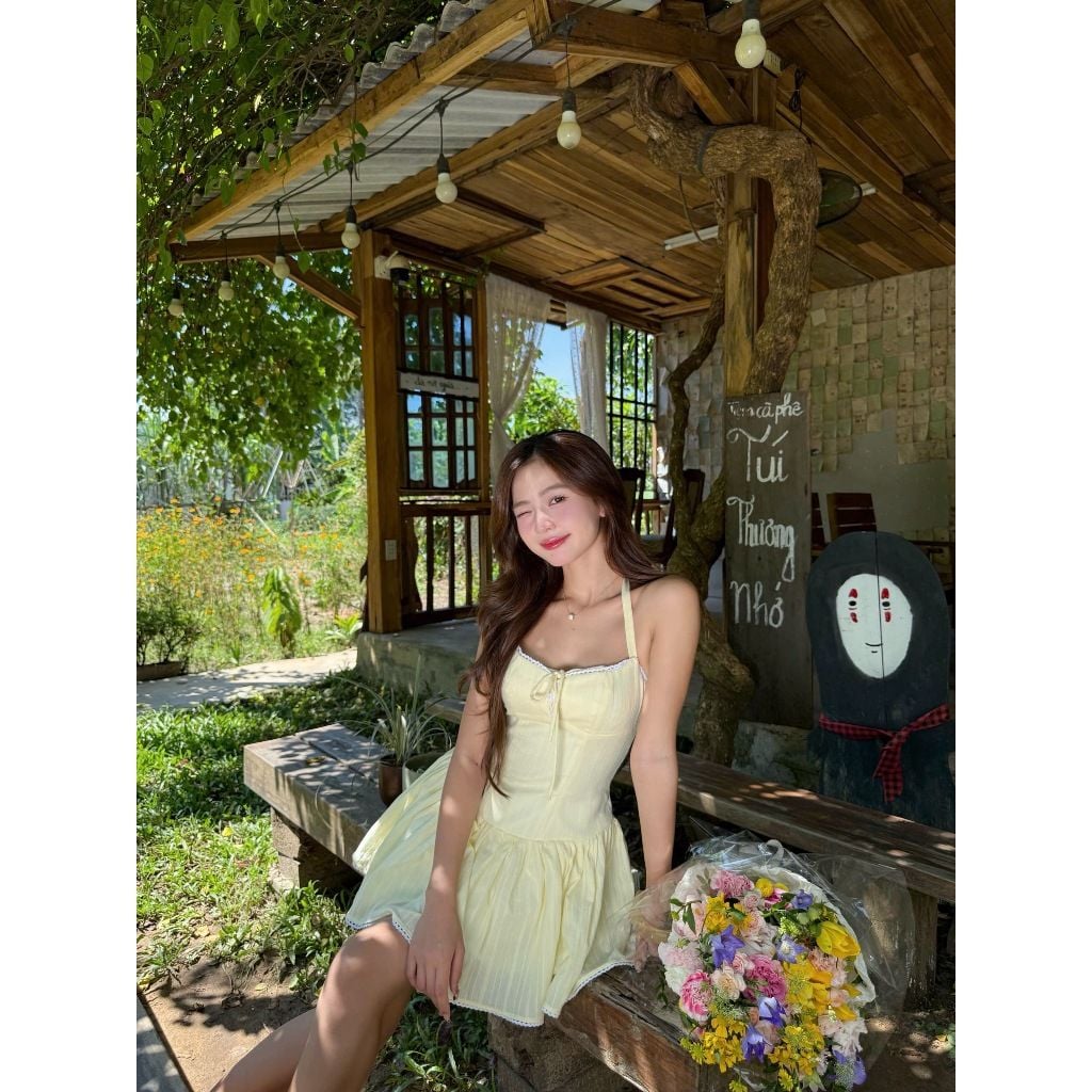 Đầm Nữ Mùa Hè Cổ Yếm Thắt Nơ Phối Ren Form Ngắn Dễ Thương - ROVIA DRESS - GOÛT DE JUN