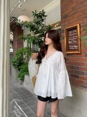 Áo Kiểu Nữ Doja Tay Xòe Cổ Chữ V GOÛT DE JUN