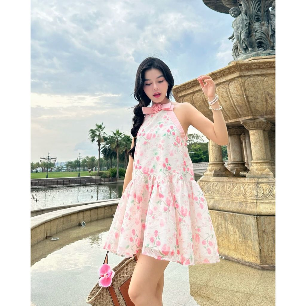Đầm Voan Hoa Xoè Cổ Yếm Dễ Thương - GIRLY DRESS - GOÛT DE JUN