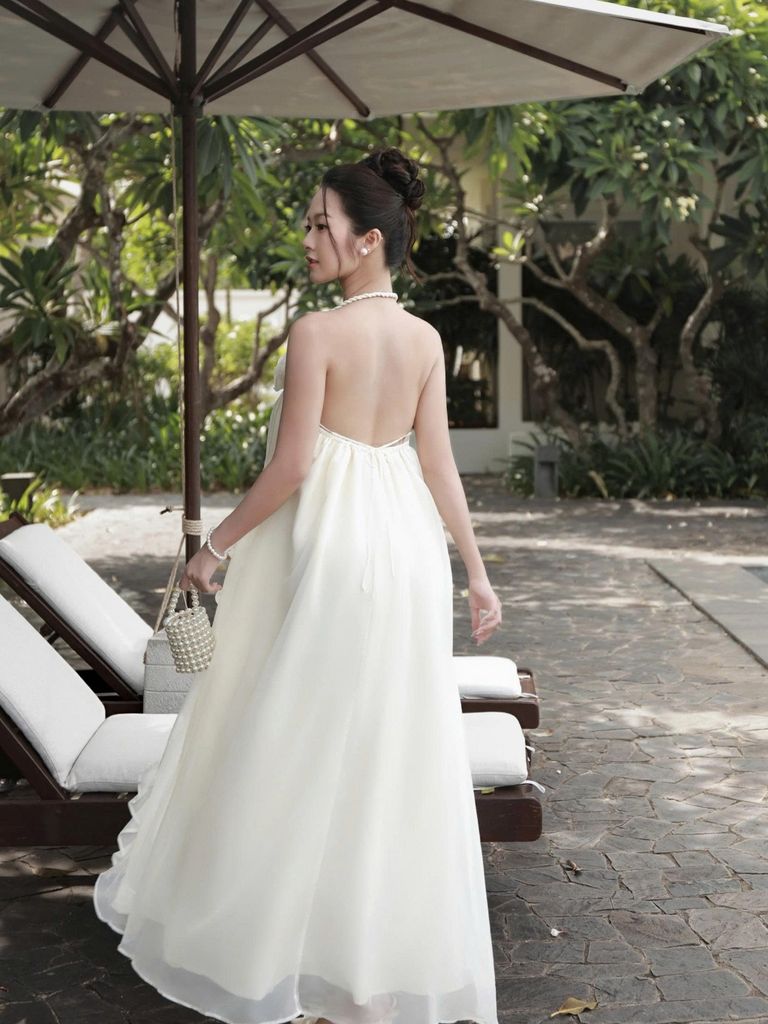 Đầm Nữ BISHAM DRESS Cổ Yếm Đính Hoa Nổi Tua Rua Đi Biển, Dạo Phố GOUT DE JUN