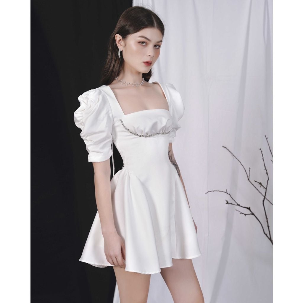 GOÛT DE JUN - Đầm nữ thiết tay cổ vuông đính đá sang trọng - VANIEE DRESS