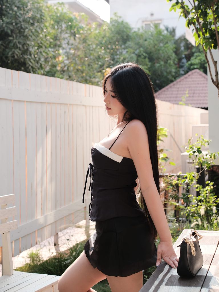 Áo Nữ Hai Dây COSAH Viền Ren Thắt Dây Form Ôm Tôn Dáng GOÛT DE JUN