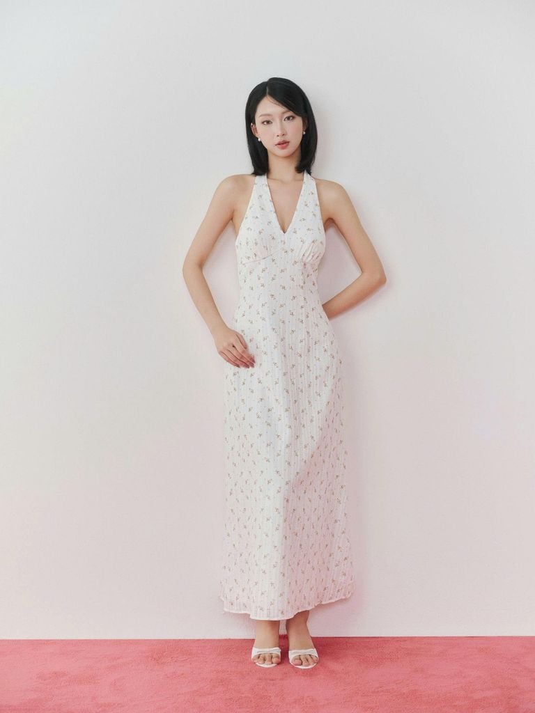 Đầm Nữ ELSPETH Hoa Nhí Cổ Yếm Dáng Dài Nữ Tính  GOÛT DE JUN