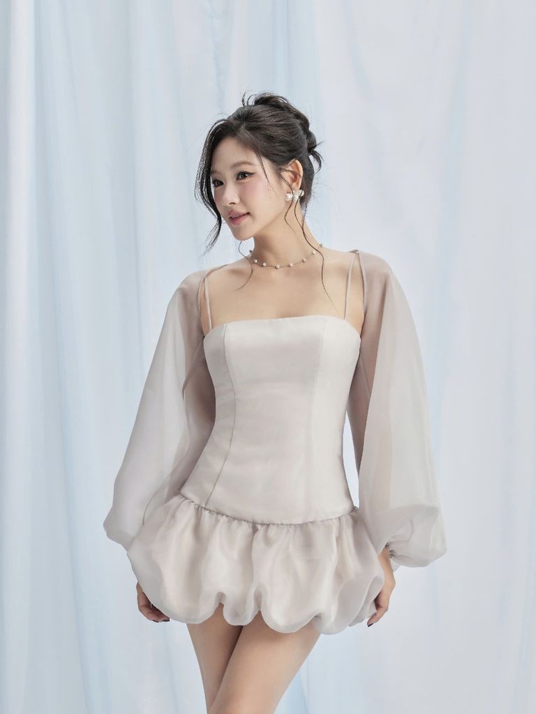Đầm Nữ VIGLIO Hai Dây Dáng Bí Xòe Kèm Áo Choàng Sang Trọng GOÛT DE JUN