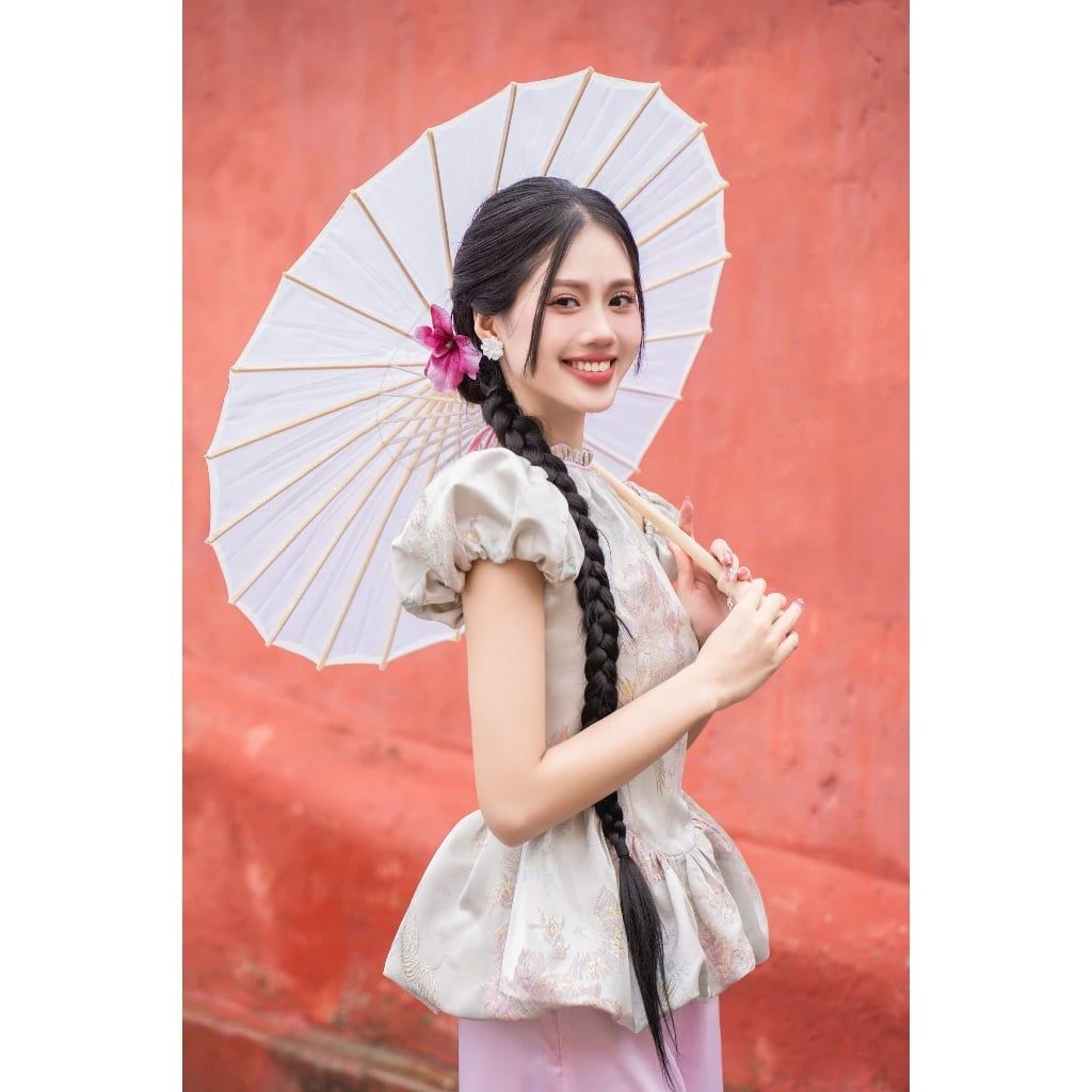 Áo Nữ Cổ Yếm Tay Phồng Dáng Bí Tiểu Thư - TUỆ AN - GOÛT DE JUN