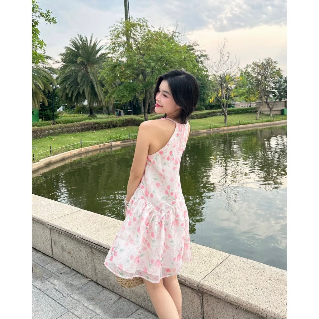 Đầm Voan Hoa Xoè Cổ Yếm Dễ Thương - GIRLY DRESS - GOÛT DE JUN