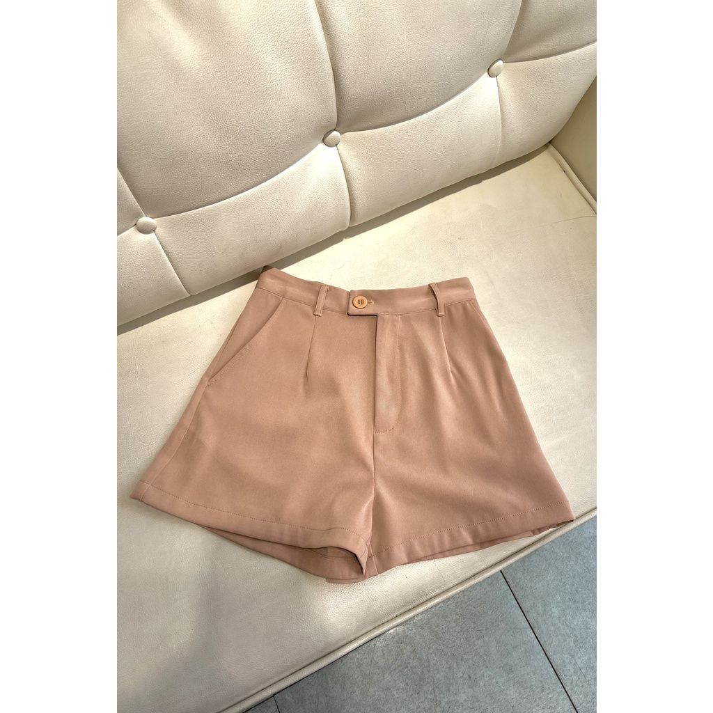 Goût De Jun - Quần short lưng cao - SOLLY SHORTS
