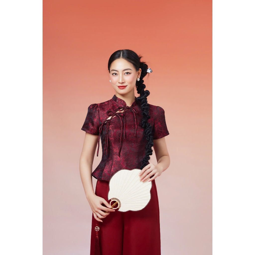 Áo Cổ Tàu Chất Gấm Đính Nơ Tay Phồng Tôn Dáng - THỤC NGHI - GOÛT DE JUN