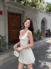 Đầm Nữ SOFFOR Mùa Hè Cổ V Viền Ren Phối Nút Dáng Ngắn GOÛT DE JUN