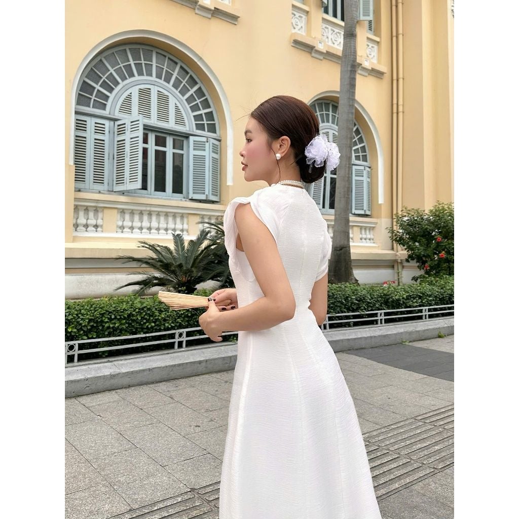 Đầm Nữ Cánh Dơi Chiết Eo Dáng Dài Dịu Dàng Nữ Tính -MAGGIE DRESS - GOÛT DE JUN
