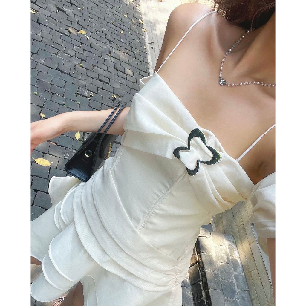 Đầm Nữ Thiết Kế Trễ Vai Dáng Xỏe Dễ Thương - LIING DRESS - GOÛT DE JUN