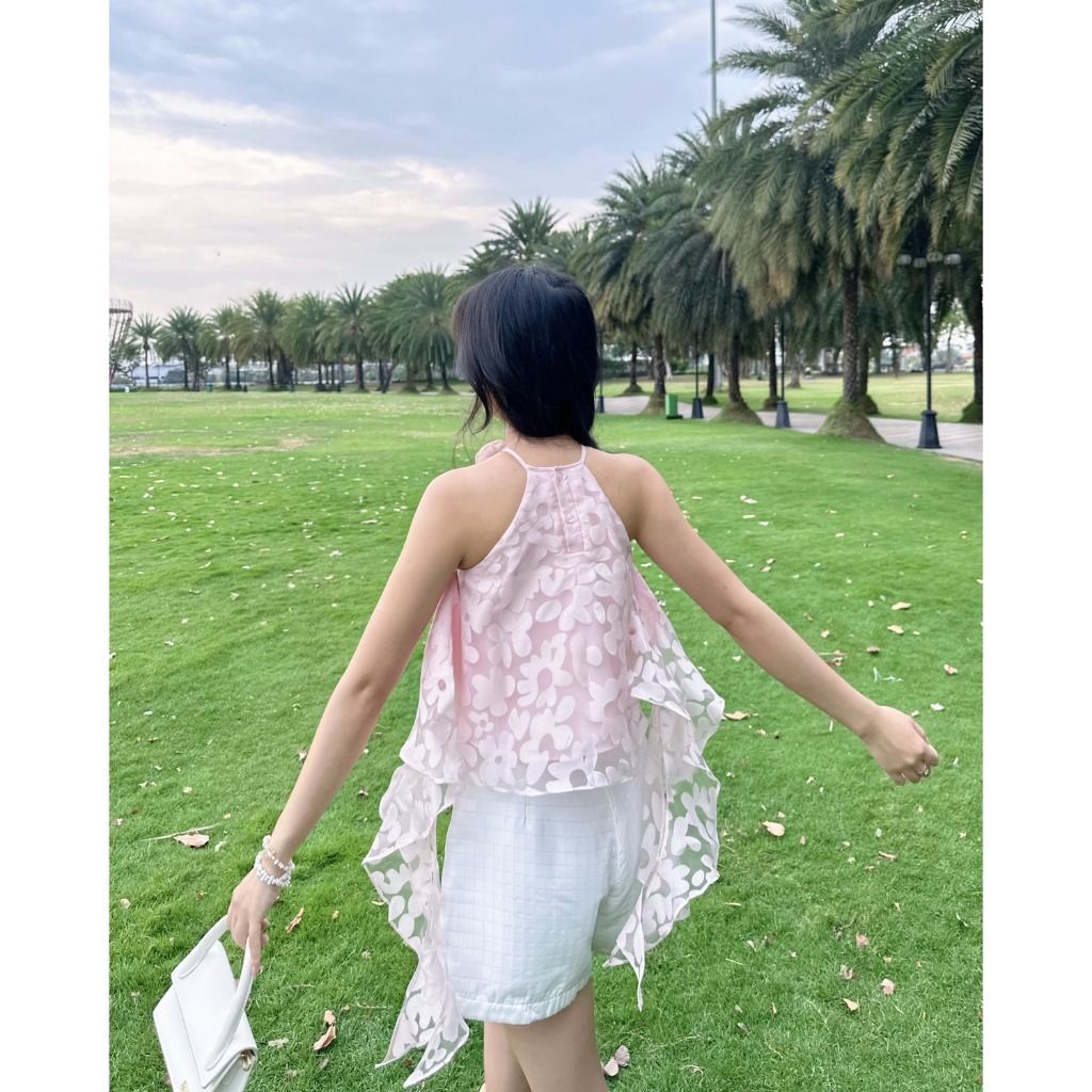 Áo Nữ Thiết Kế Cổ Yếm Phối Tua Rua Bánh Bèo (Tặng Charm Hoa Rời) - LUNI TOP - GOÛT DE JUN
