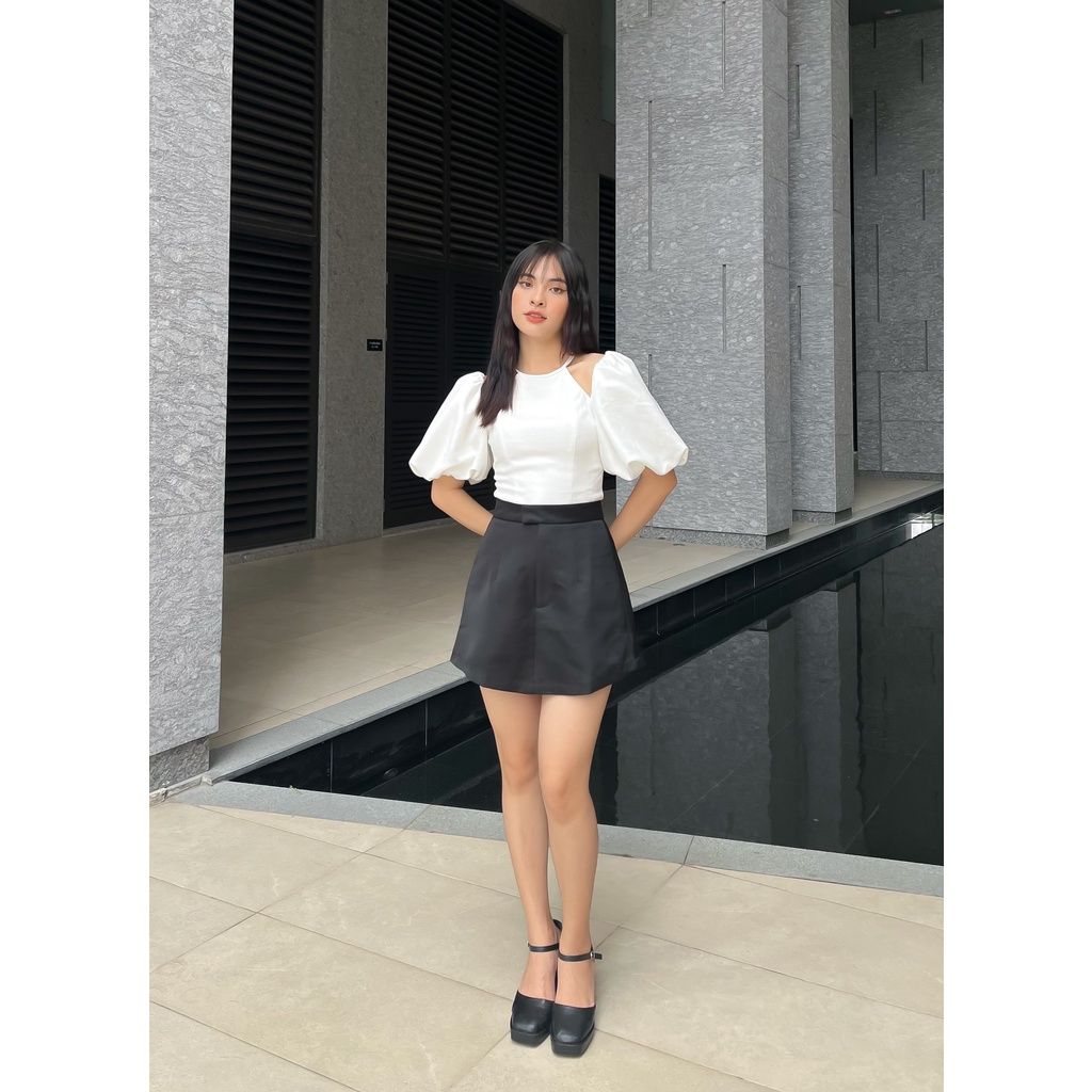 GOÛT DE JUN - Áo Croptop gợn sóng cổ yếm tay bồng - Marena Top