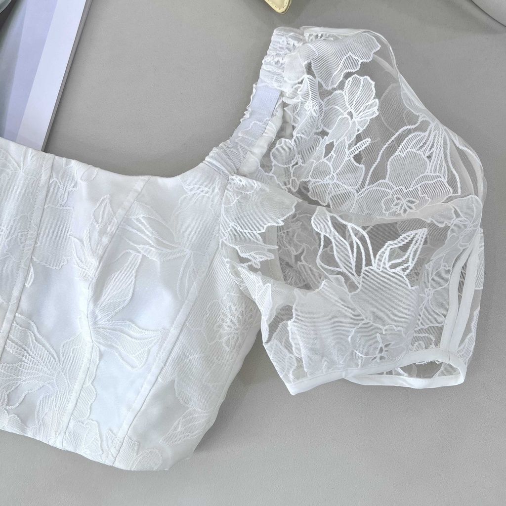 GOÛT DE JUN - Áo Croptop nữ tay phồng họa tiết hoa - Jiso Top