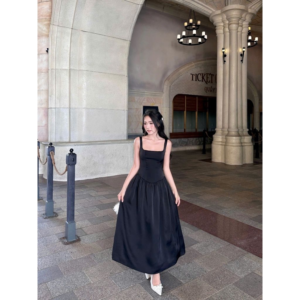 Đầm Nữ Dự Tiệc Hai Dây Dáng Xoè Trơn Kèm Áo Choàng Sang Trọng Quyến Rũ - GABBIE DRESS - GOÛT DE JUN