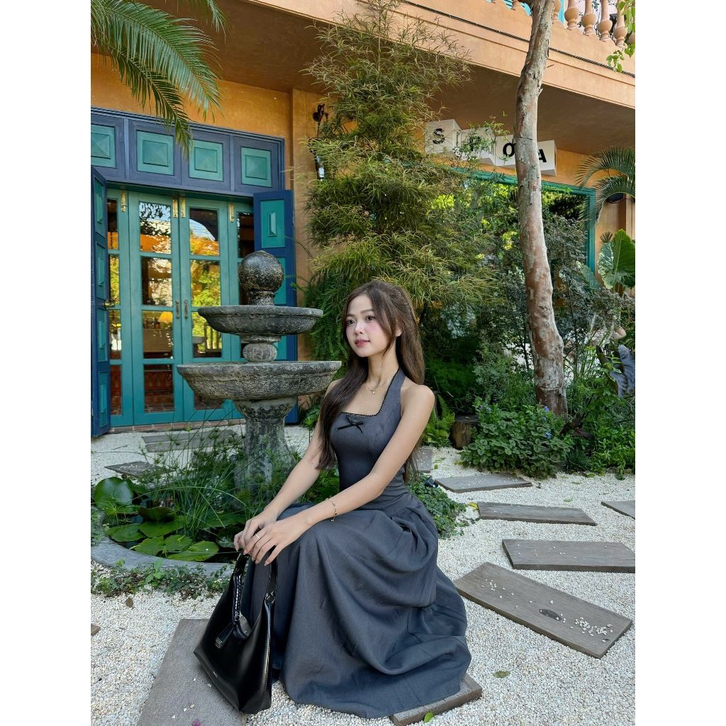 Đầm Nữ Thiết Kế Cổ Yếm Viền Ren Form Dài Tôn Dáng- OMAS DRESS - GOÛT DE JUN