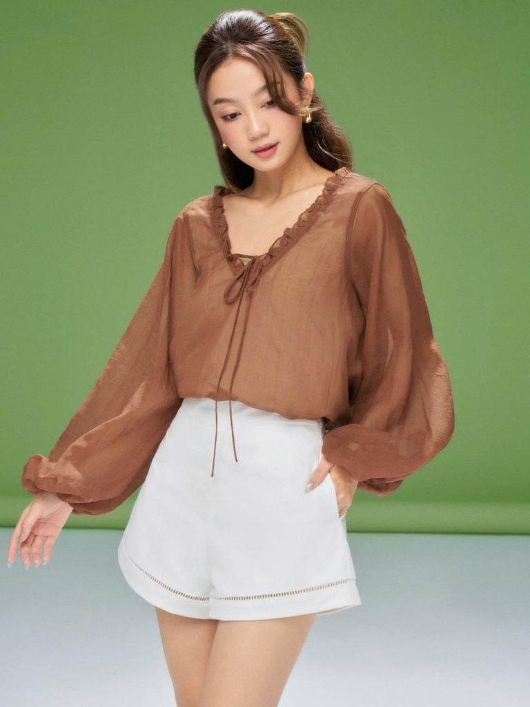 Áo Kiểu Nữ Diary Tay Dài Phồng Cổ V phối Bèo Nữ Tính GOÛT DE JUN