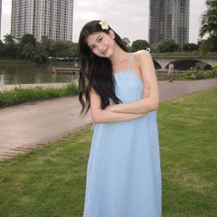 Đầm Maxi Hai Dây Thiết Kế Dáng Dài Cổ Yếm Hở Lưng Dây Rút - MADDY DRESS - GOÛT DE JUN