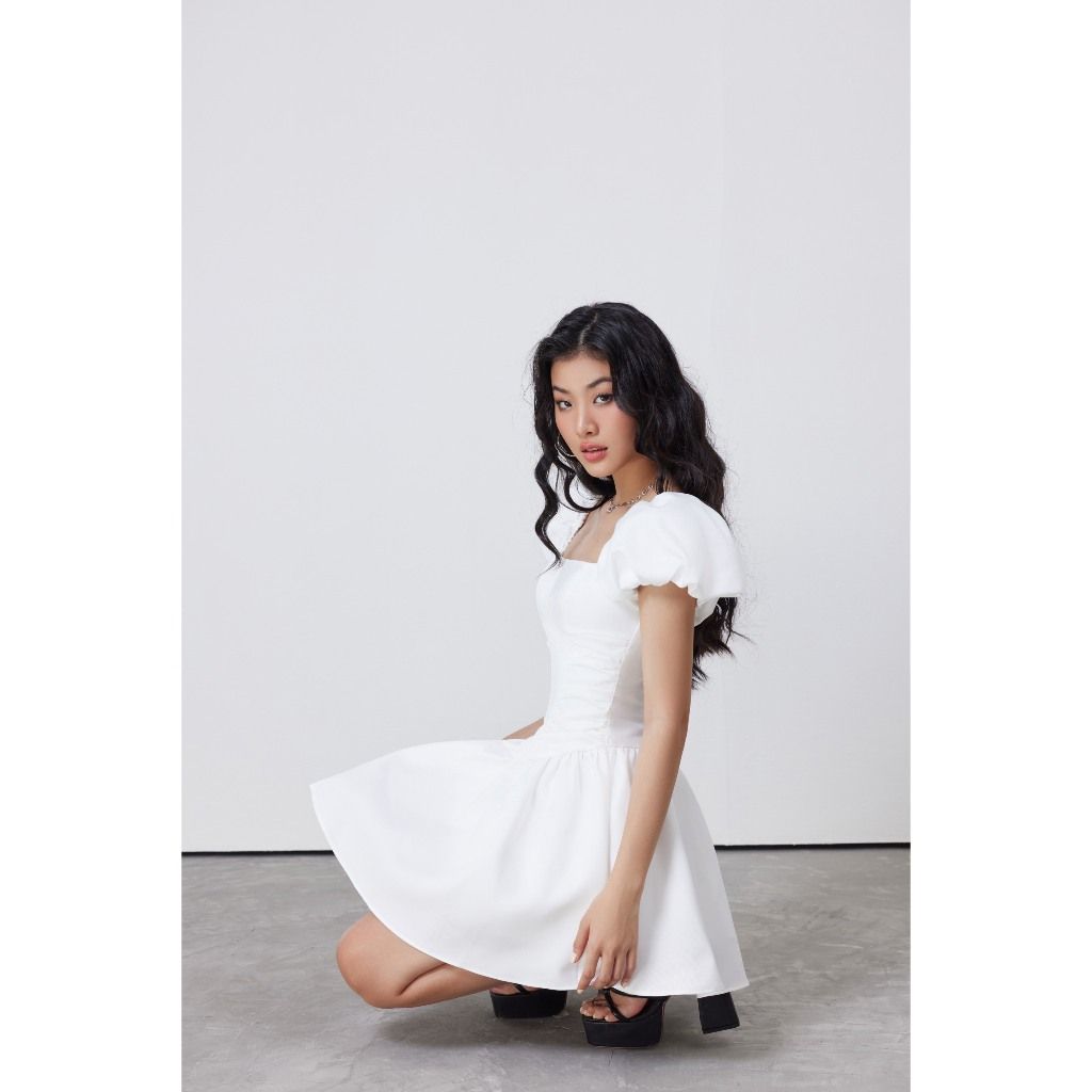 Đầm Nữ Tay Phồng Form Xòe Thiết Kế Cổ Vuông Nhún Eo - LEILA DRESS - GOÛT DE JUN
