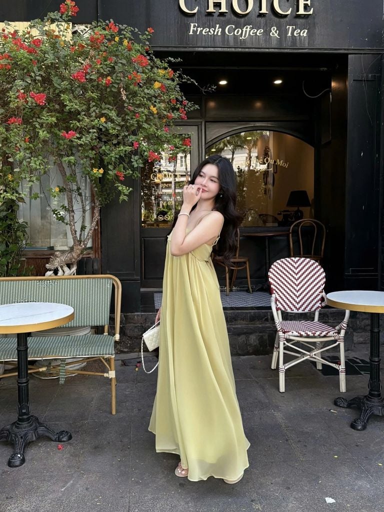 Đầm Nữ BORRIN DRESS Form Maxi Xòe Chất Tơ Mềm Đính Ngọc Trai Đi Biển, Dạo Phố GOUT DE JUN