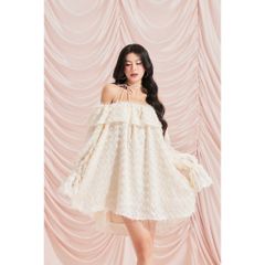 Đầm Nữ Lông Vũ Freesize Tay Dài Trễ Vai Năng Động - LUCIEN DRESS -  GOÛT DE JUN