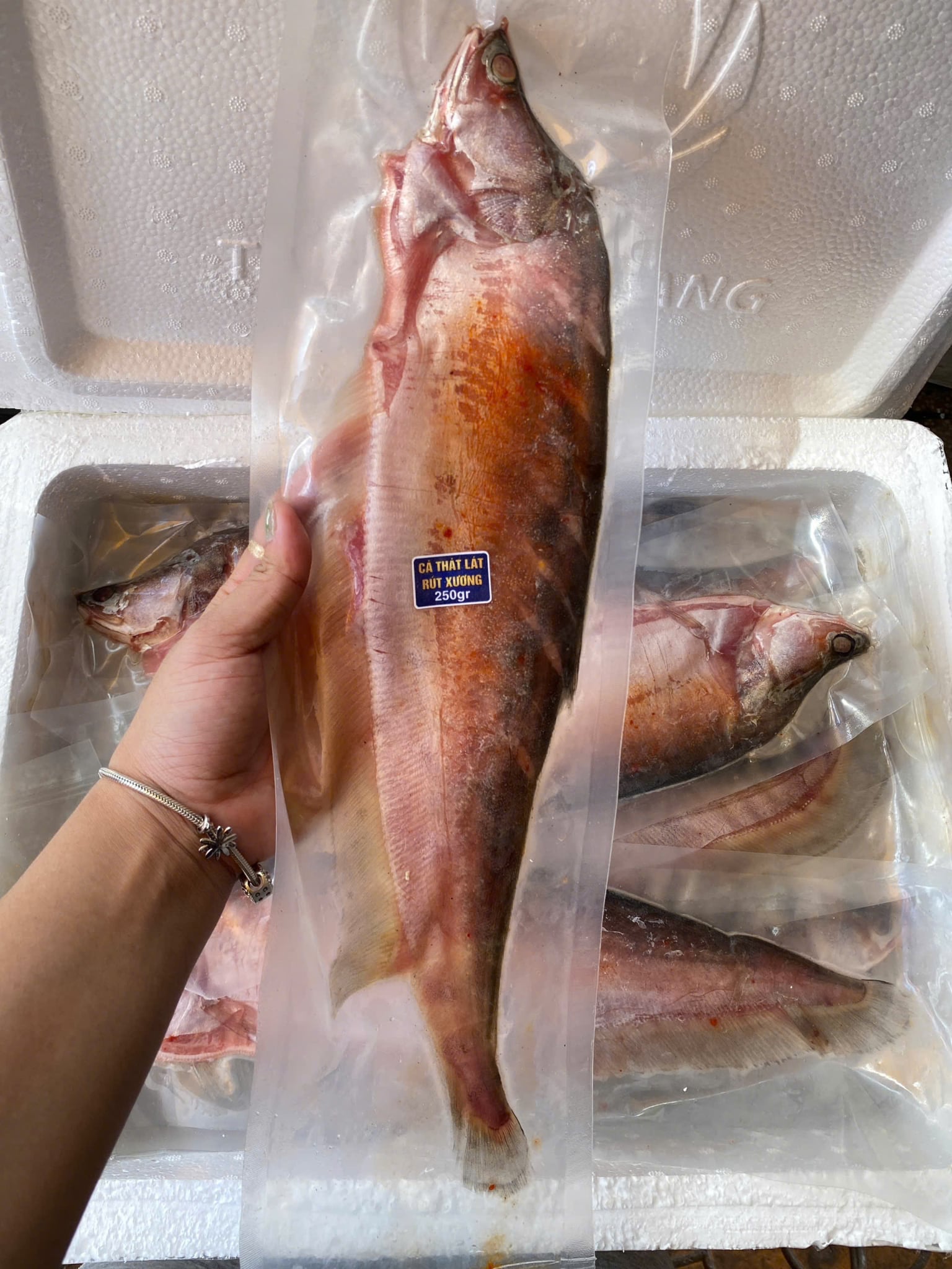Cá thát lát rút xương L1 - 250gr