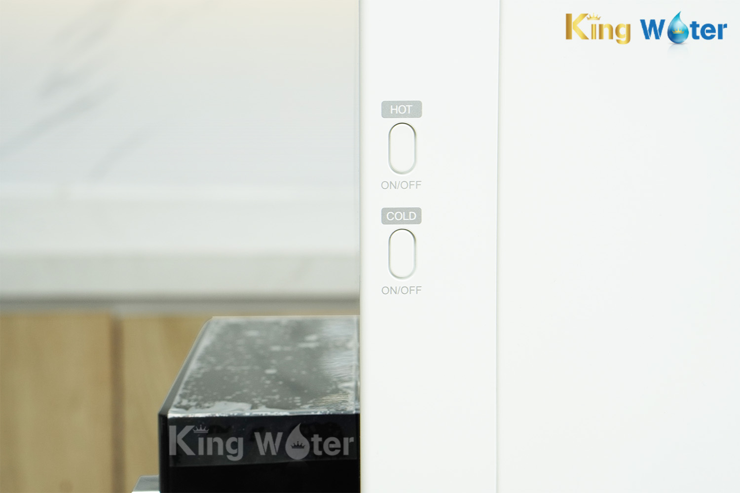 Máy Lọc Nước RO Nóng Lạnh Coway HARRY (CHP-590R) | Cây Đứng 04 Lõi