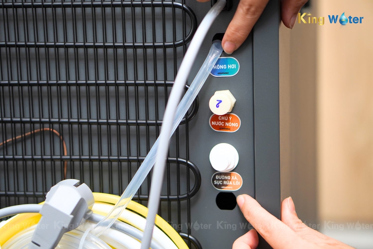 Máy Lọc Nước Nóng Lạnh Karofi KAD-L85 | Tủ Đứng 12 Lõi