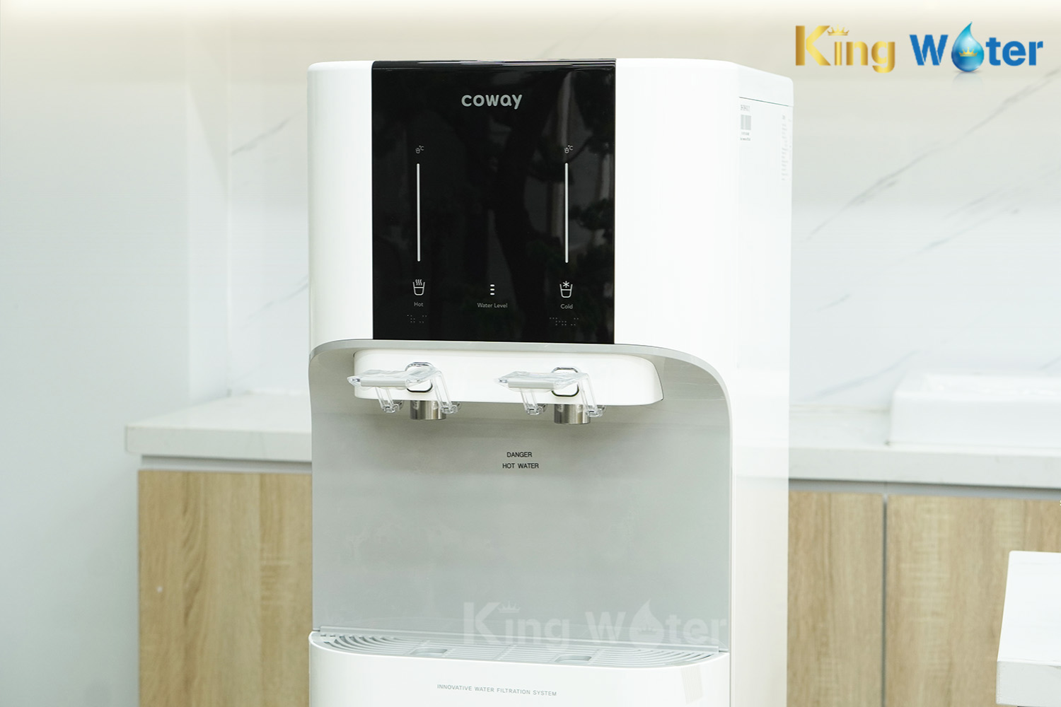 Máy Lọc Nước RO Nóng Lạnh Coway CORE (CHP-671R) | Cây Đứng 05 Lõi