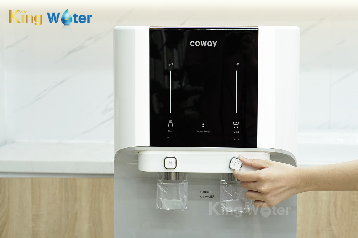 Máy Lọc Nước RO Nóng Lạnh Coway CORE (CHP-671R) | Cây Đứng 05 Lõi