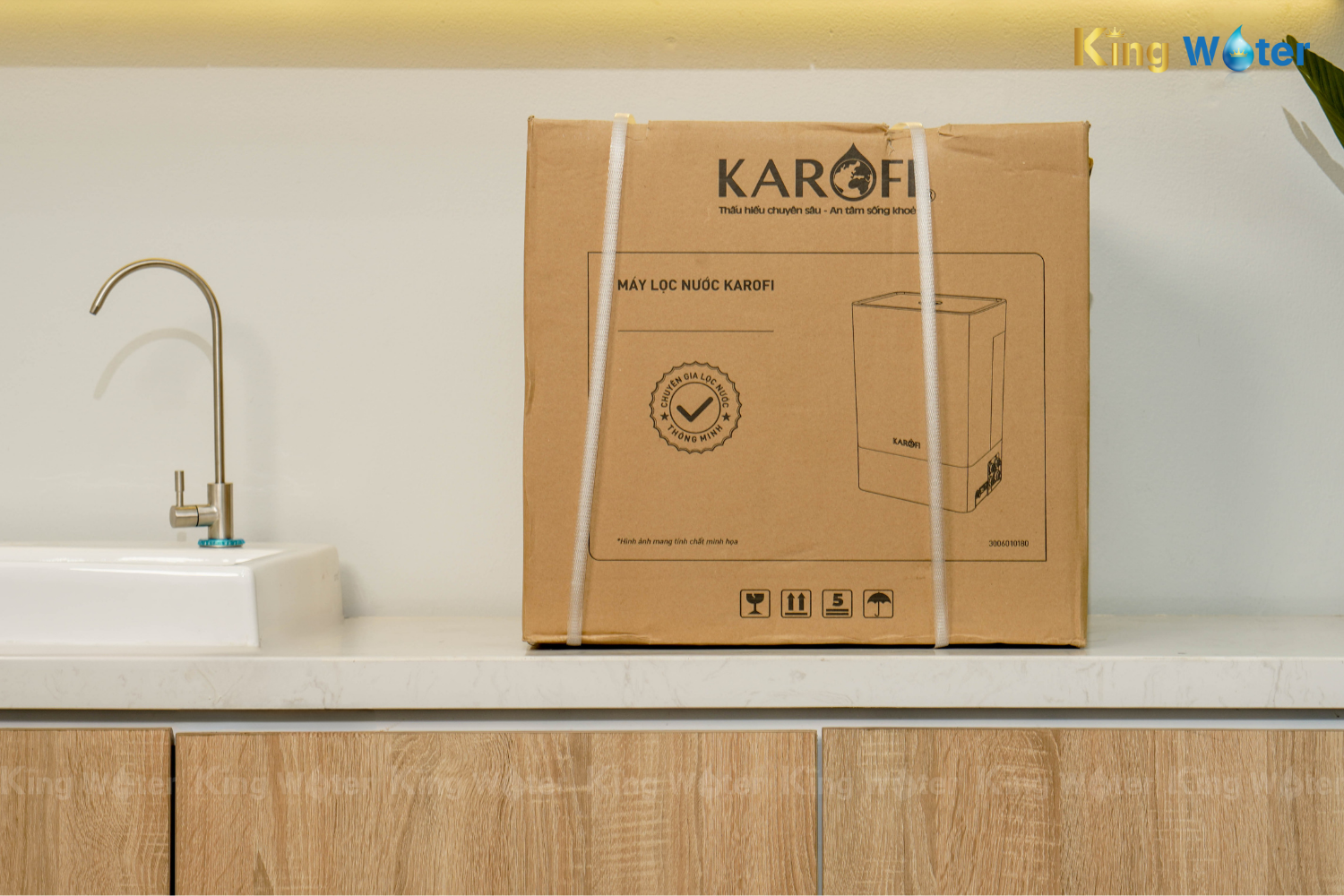 Máy Lọc Nước RO Karofi KAQ-U98 | Để Gầm 10 Lõi