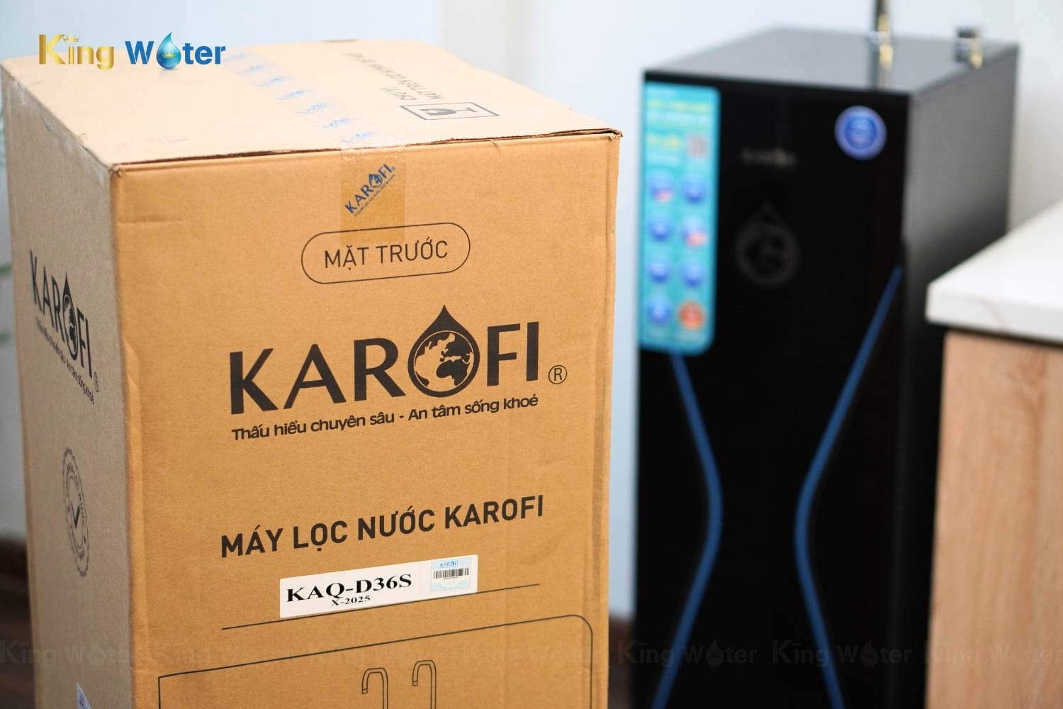 Máy lọc nước RO 11 lõi Karofi KAQ-D36S
