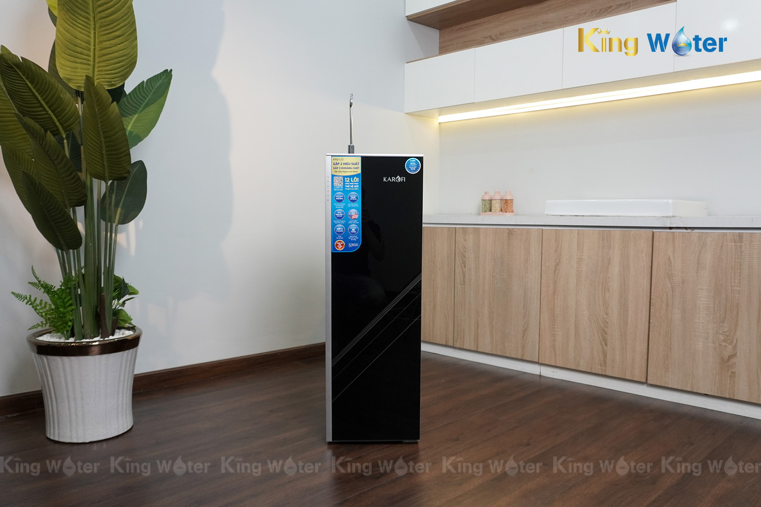 Máy Lọc Nước RO Karofi KAQ-L22 | Tủ Đứng 12 Lõi