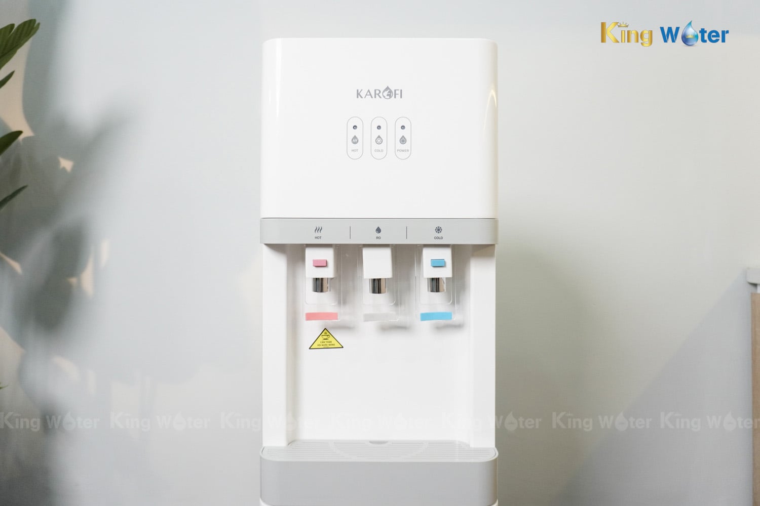 Máy Lọc Nước R.O Nóng Lạnh Karofi HCV208RO | Cây Đứng 6 Lõi
