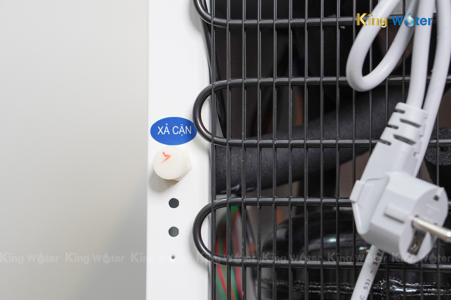 Máy Lọc Nước R.O Nóng Lạnh Karofi HCV208RO | Cây Đứng 6 Lõi