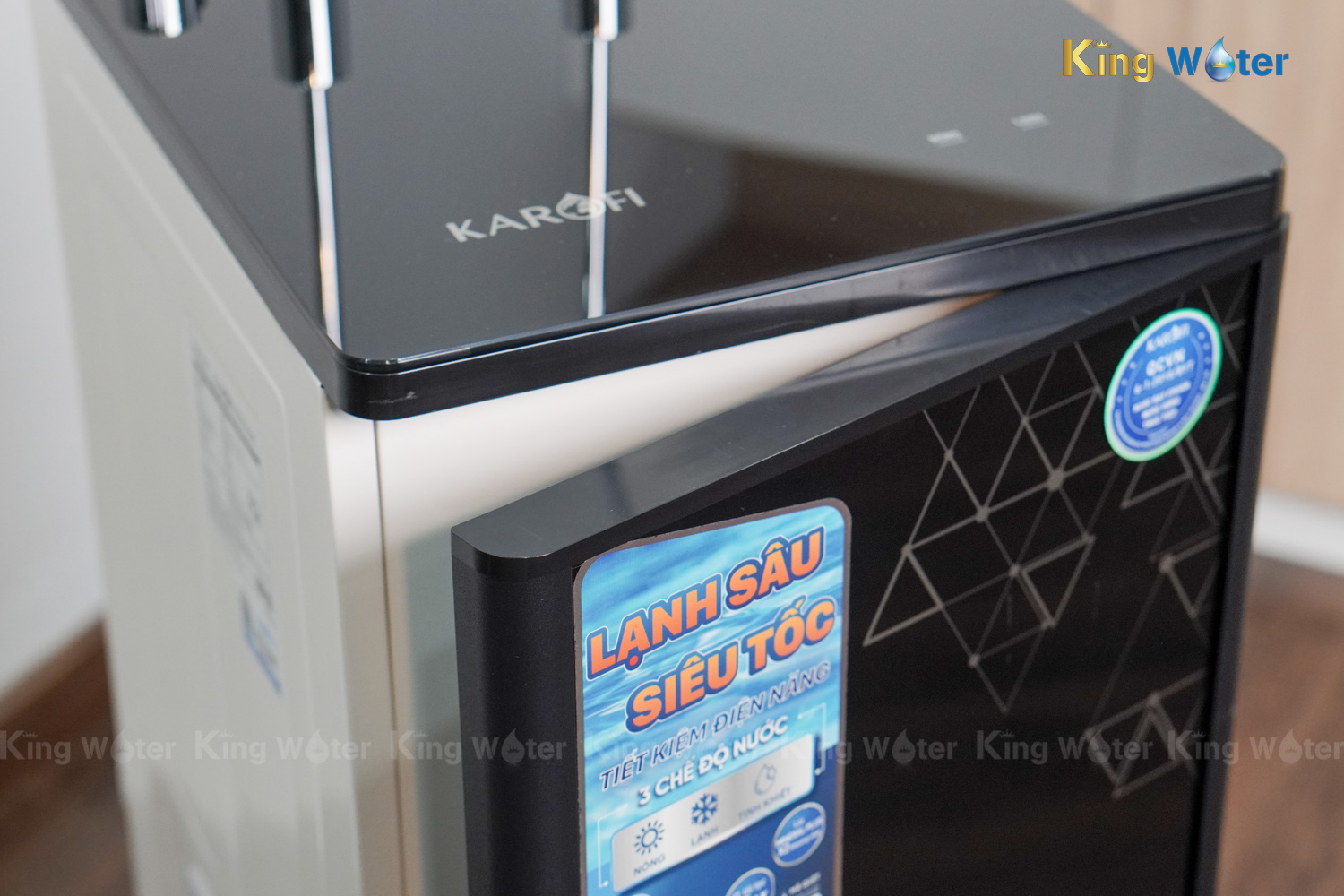 Máy Lọc Nước R.O Nóng Lạnh Karofi KAD-D66S | Cây Đứng 11 Lõi
