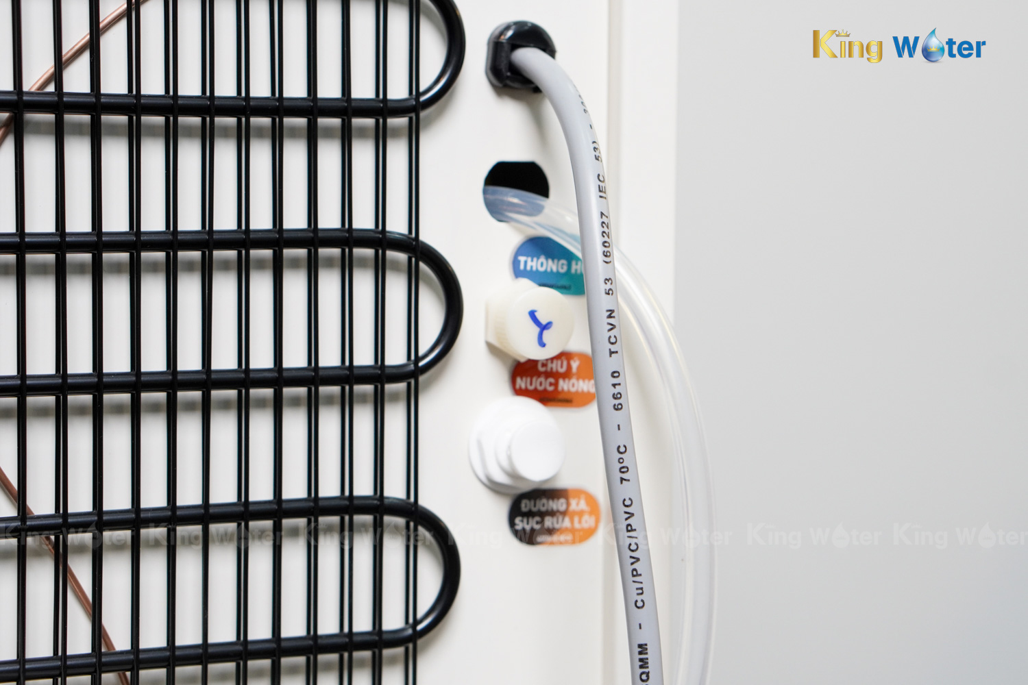 Máy Lọc Nước R.O Nóng Lạnh Karofi KAD-D66S | Cây Đứng 11 Lõi